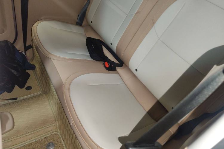 Used Geely Galaxy Panda 2023 Panda Mini 200km Endurance Bear
