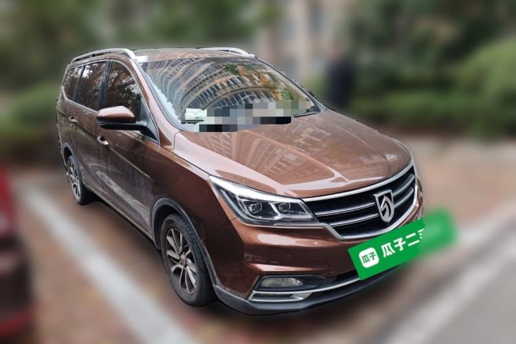 Used Baojun 730 2017 1.5T Manual Prestige Version 7 Seats
