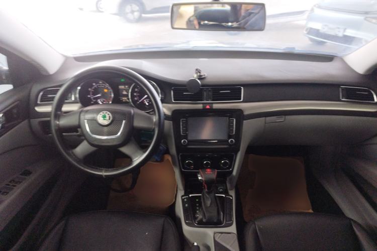 Used Skoda Superb 2012 1.4TSI DSG Zhiya Edition
