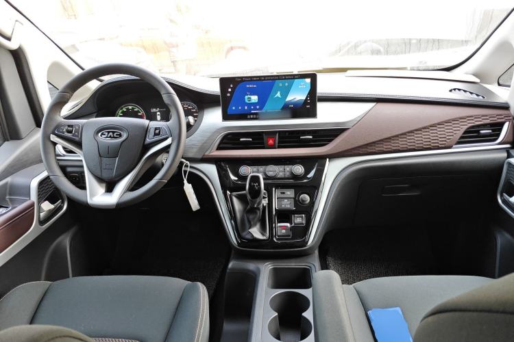 Used JAC Refine M3 PHEV 2025 PLUS 2.0L Smart Connectivity Version