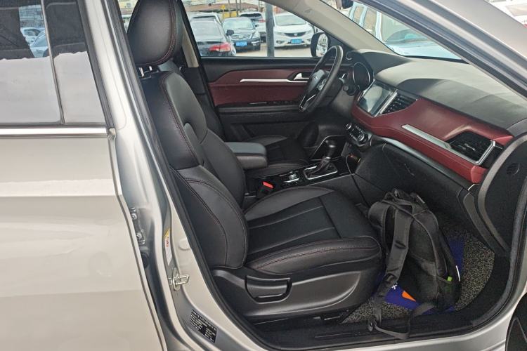 Used Haval H6 Coupe 2018 Red-Label 1.5T Automatic Two-Wheel Drive Ultra-Luxury Model Right Front Seat