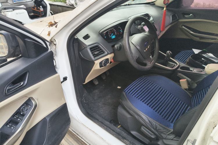 Used Ford Escort 2015 1.5L Manual Comfort Model