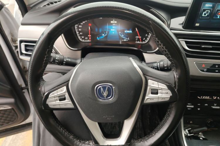 Used CHANGAN CS75 2019 280T Manual Million Edition China VI Steering Wheel