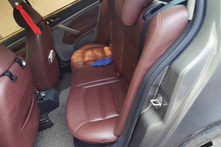 Used Skoda Octavia 2015 Classic Model 1.6L Manual Eado Version Left Rear Seat