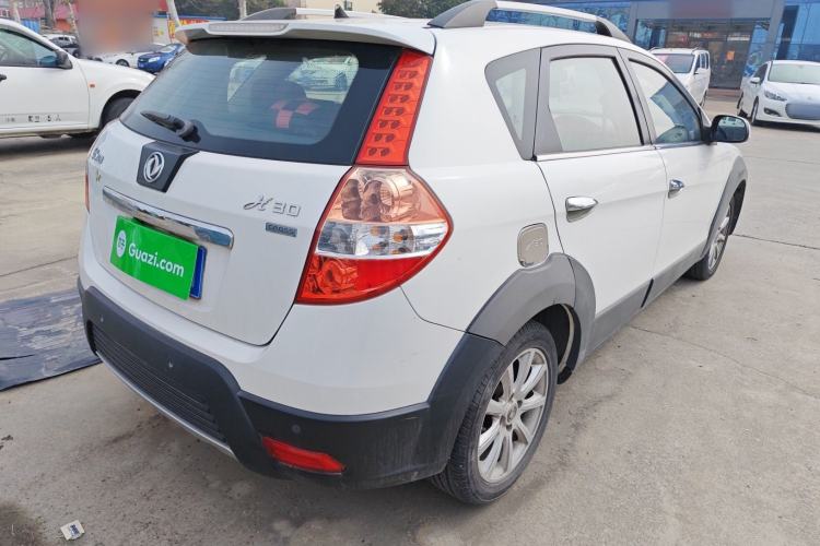 Used Dongfeng Aeolus H30 2013 CROSS 1.6L Manual Luxury Model
