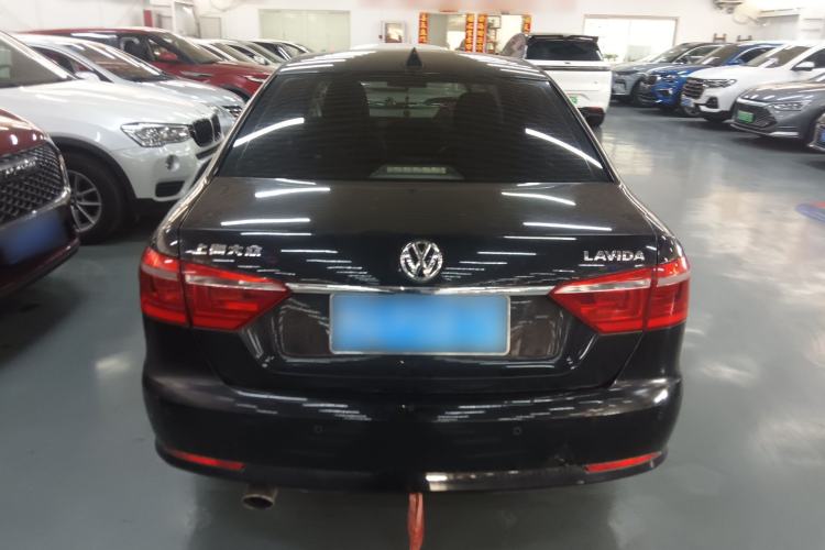 Used Volkswagen Lavida 2013 1.6L Manual Comfort Edition Rear