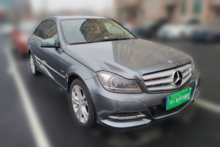 Used Mercedes-Benz C-Class 2011 C 200 CGI Fashion Model