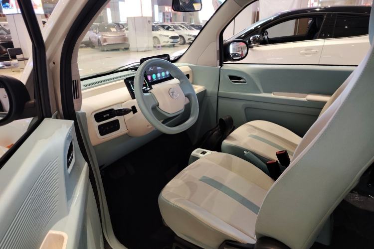 Used Know Beans Rainbow 2024 Colorful Cloud Edition Driver Seat