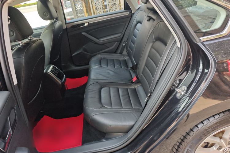 Used Volkswagen Passat 2017 280TSI DSG Luxury Edition Left Rear Seat