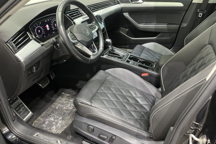 Used Volkswagen Magotan GTE Plug-in Hybrid 2022 GTE Luxury Model
