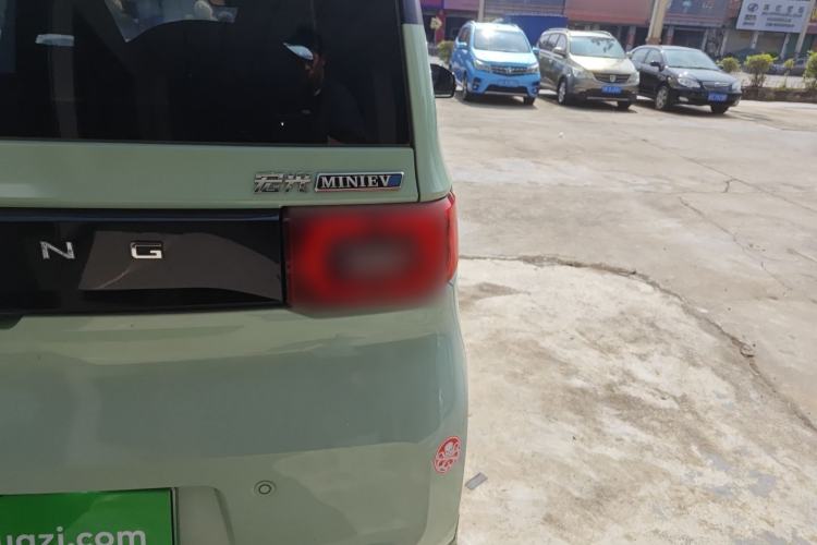 Used Wuling Hongguang MINIEV 2021 Macaron Premium Model – Lithium Iron Phosphate