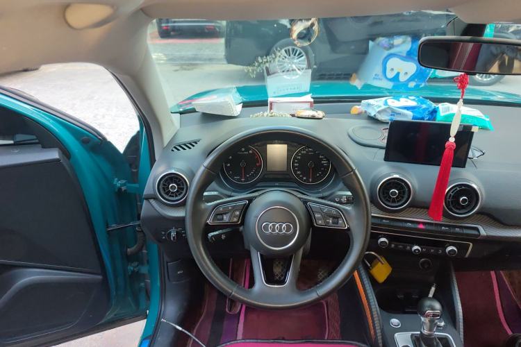 Used Audi Q2L 2021 35 TFSI Fashion Dynamic Model Steering Wheel