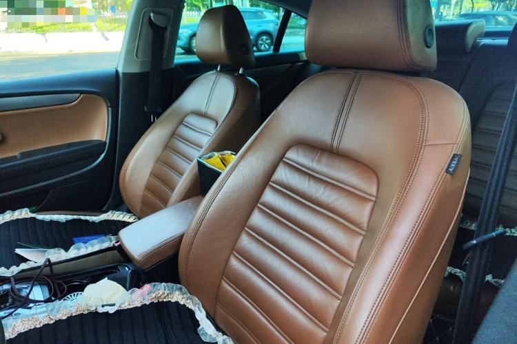 Used Volkswagen FAW-Volkswagen CC 2011 2.0 TSI Luxury Edition
