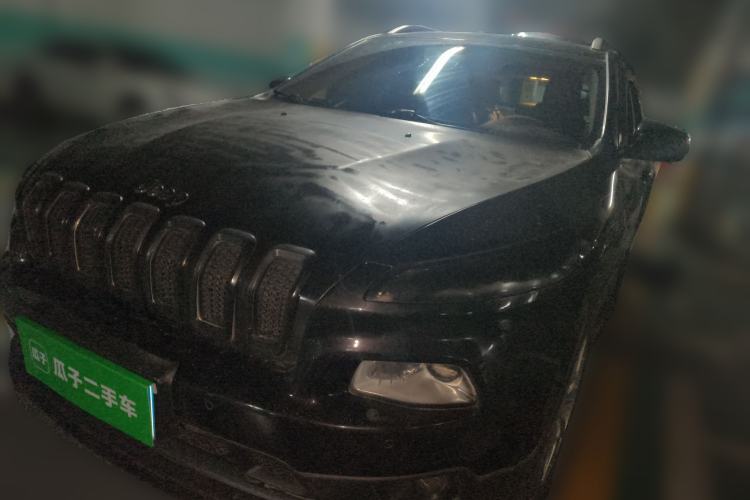 Used Jeep Cherokee 2016 2.4L Superior Edition