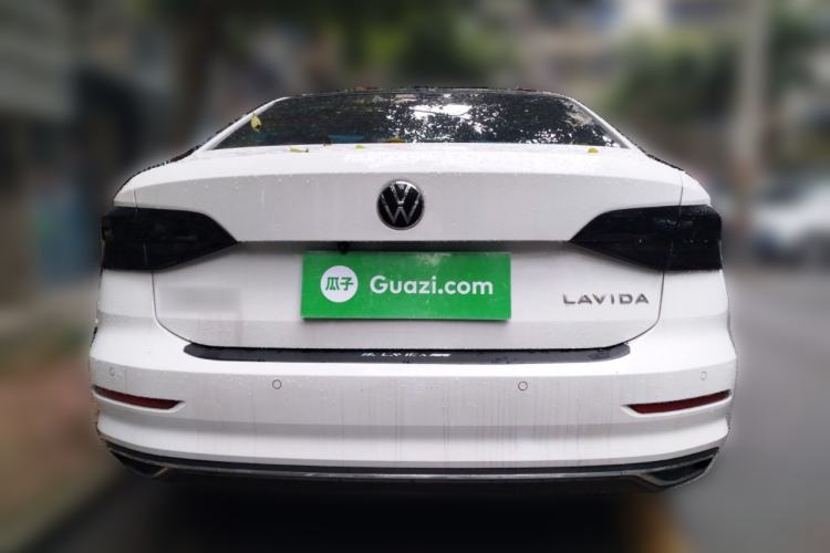 Used Volkswagen Lavida 2021 1.5L Automatic Comfort Edition
