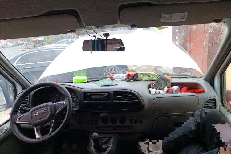 Used JMC Transit 2017 2.8T Commercial Version Short Wheelbase Mid-Roof 6/7/8-Seater JX493