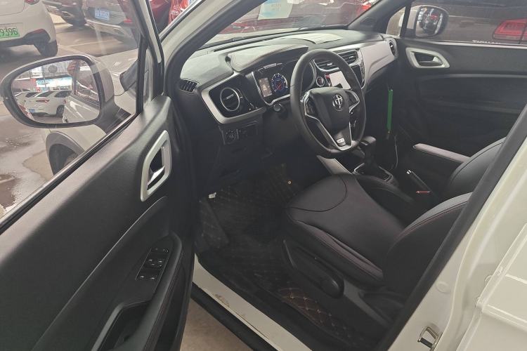 Used Brilliance V3 2015 1.5L Automatic Smart Version
