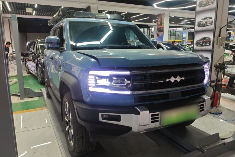 Used Formula Leopard Leopard 5 2023 Navigator Edition