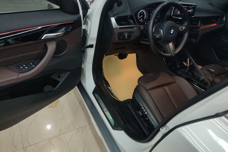 Used BMW X2 2020 sDrive25i Leading Model M Sport Package Driver Seat