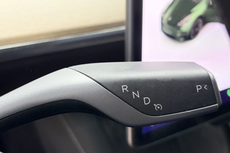 Used Tesla Model Y 2021 Standard Range Rear-Wheel Drive Version
