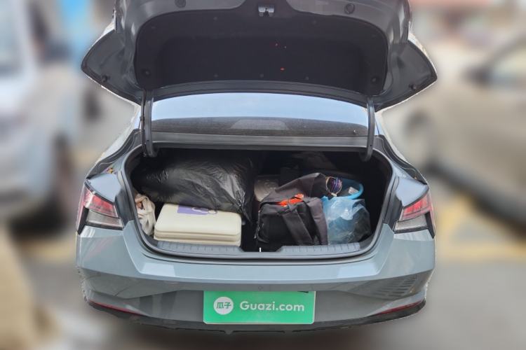 Used Hyundai Elantra 2021 240TGDi DCT LUX Prestige Edition
