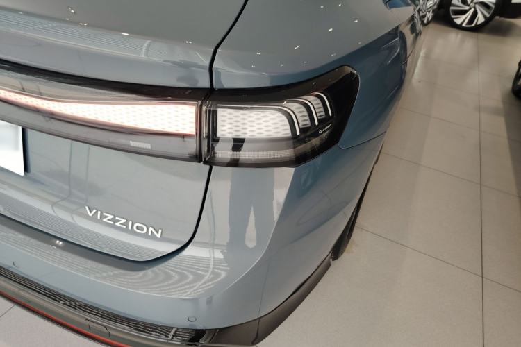 Used Volkswagen ID.7 VIZZION 2024 AIR model