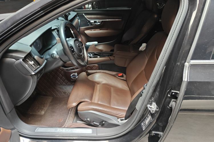 Used Volvo S90 2021 B5 Zhiyuan Luxury Edition