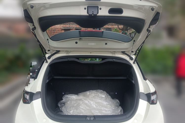 Used BYD Dolphin 2023 420 km Fashion Edition
