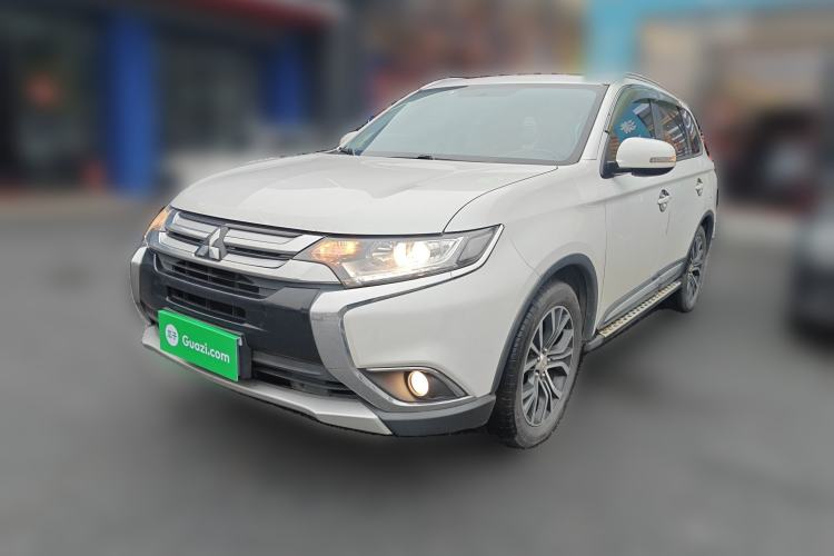 Used Mitsubishi Outlander 2017 2.0L Two-Wheel Drive Glory Edition 5 Seats