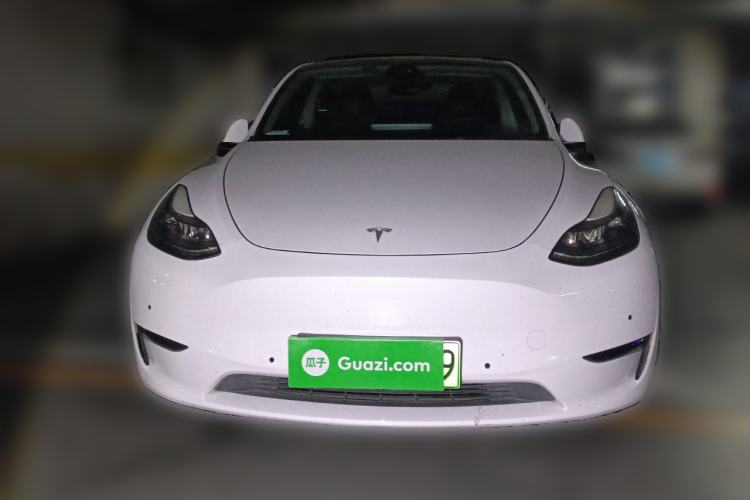 Used Tesla Model Y 2021 Long-Range All-Wheel-Drive Version 3D7
