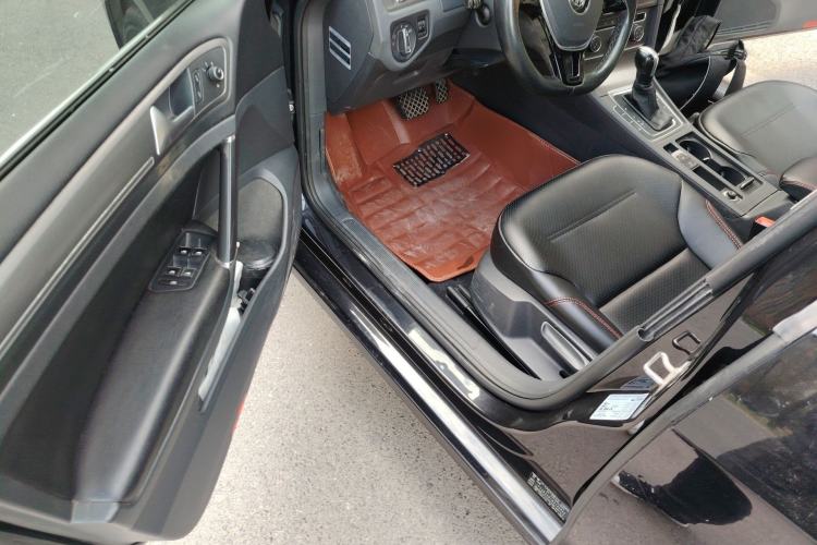 Used Volkswagen Golf 2014 1.6L Automatic Comfort Model