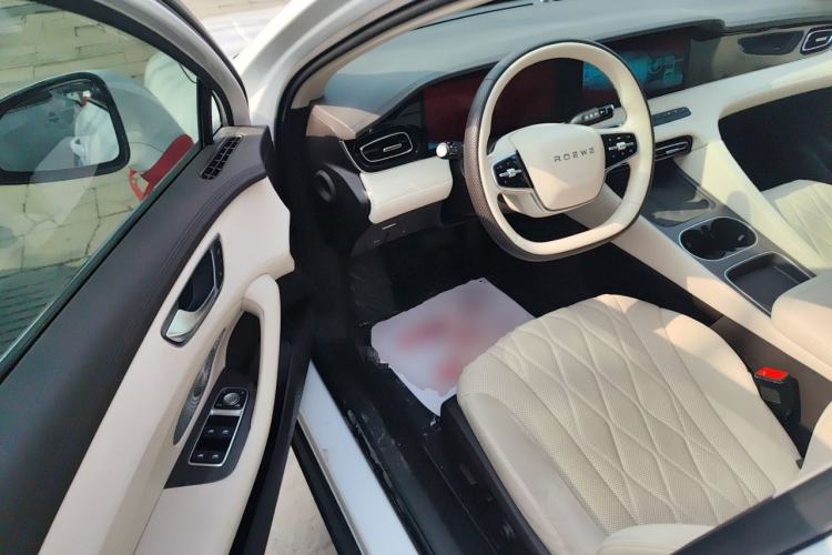 Used Roewe D7 2023 DMH 125km Excellence Edition
