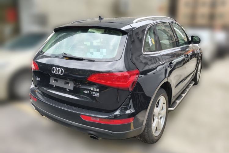 Used Audi Q5 2013 40 TFSI Technology Edition Rear Right 45 Deg