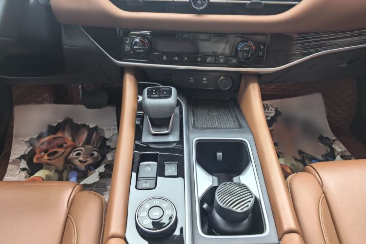 Used Nissan Pathfinder 2024 380 VC-TURBO Four-Wheel Drive Prestige Edition 6 Seats Interior 4