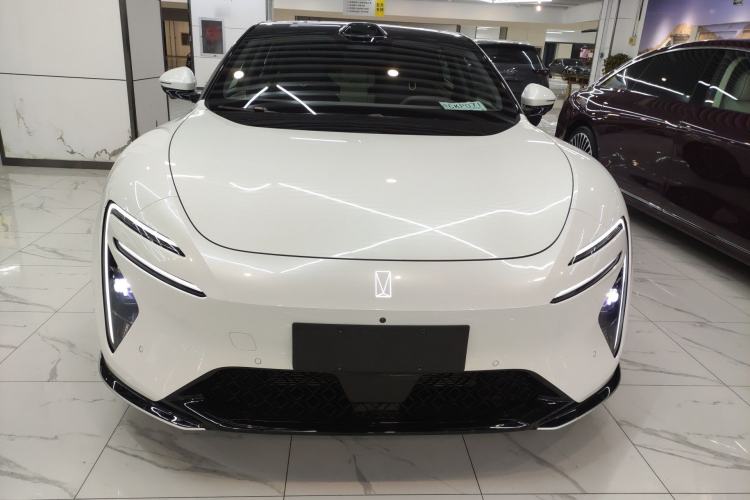 Used Avatr 06 2025 Max Extended-Range Edition
