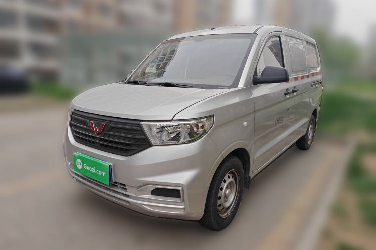 Used Wuling Hongguang V 2022 1.5L Jingqu Edition Enclosed-Window Vehicle with Electric Power Steering LAR