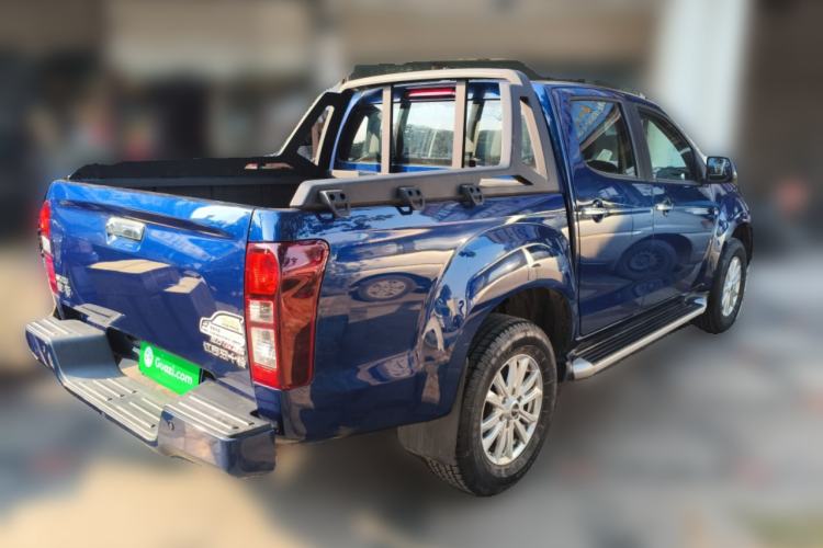 Used Isuzu D-MAX 2022 2.0T Two-Wheel Drive Automatic Gasoline LingShang Version JX4G20A6L