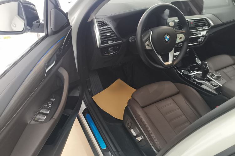 Used BMW X3 2020 xDrive28i Luxury Package Driver Seat