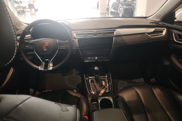 Used Roewe i5 2020 1.5L Automatic 4G Connect Luxury Flagship Edition