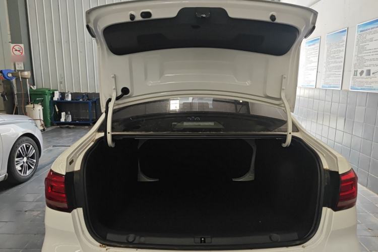 Used Volkswagen Lavida 2019 Lavida Start 1.5L Automatic Trendy Version China VI Standard