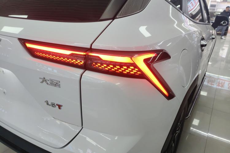 Used JETOUR Dashing 2025 1.5T DCT Luxury Edition Right Rear Taillight