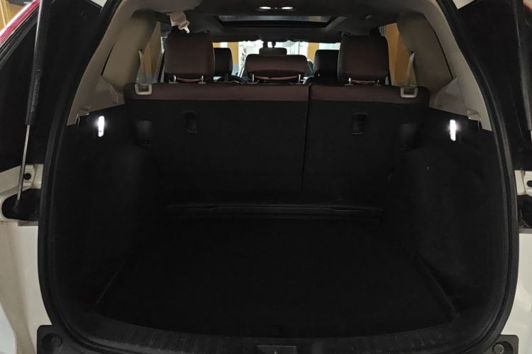 Used Honda CR-V 2021 240TURBO CVT 2WD Comfort Version Trunk