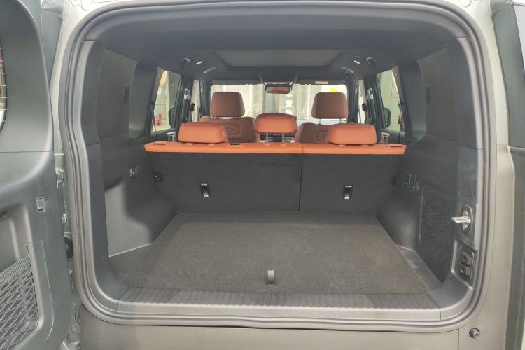 Used Formula Leopard Tai 7 2025 Model 200 km Two-Wheel Drive Max Edition
