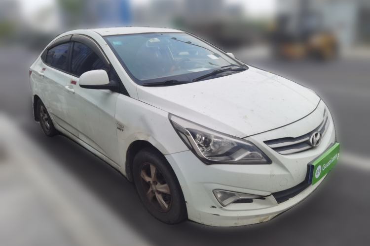 Used Hyundai Verna (older generation) 2016 1.4L Manual Smart GLS Trim
