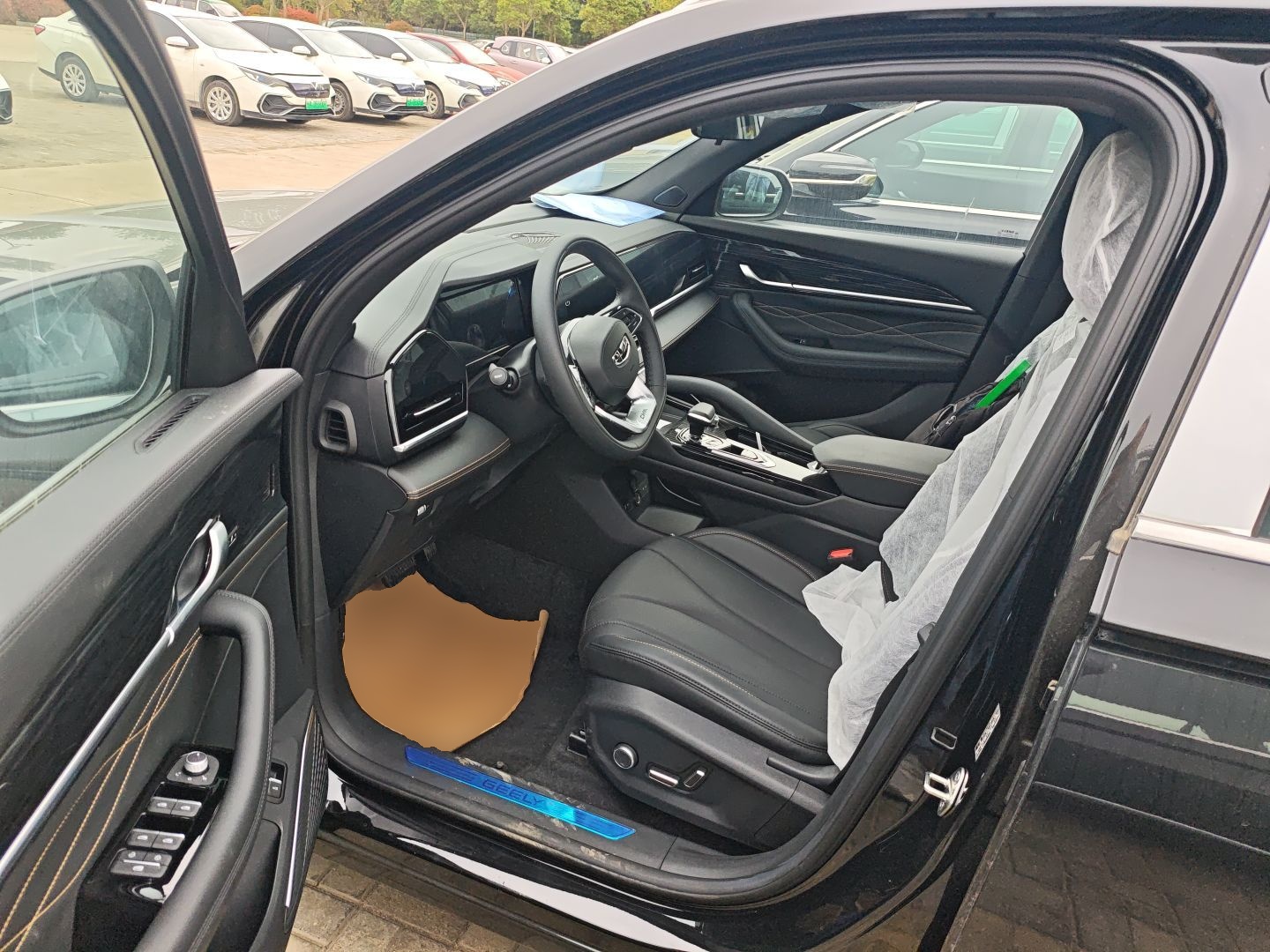 Geely Auto Monjaro L 2024 2.0TD DCT EVO Two-Wheel Drive Long-Range Version — снимка 18