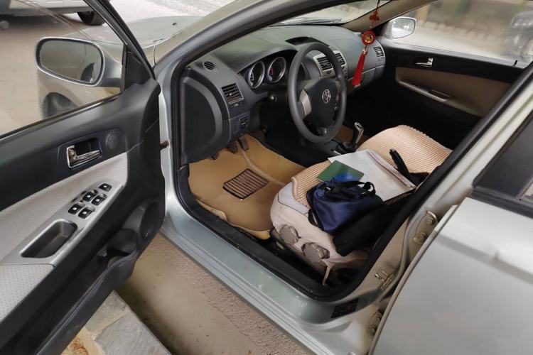 Used Brilliance Junjie FRV 2010 1.3L Manual Luxury Version