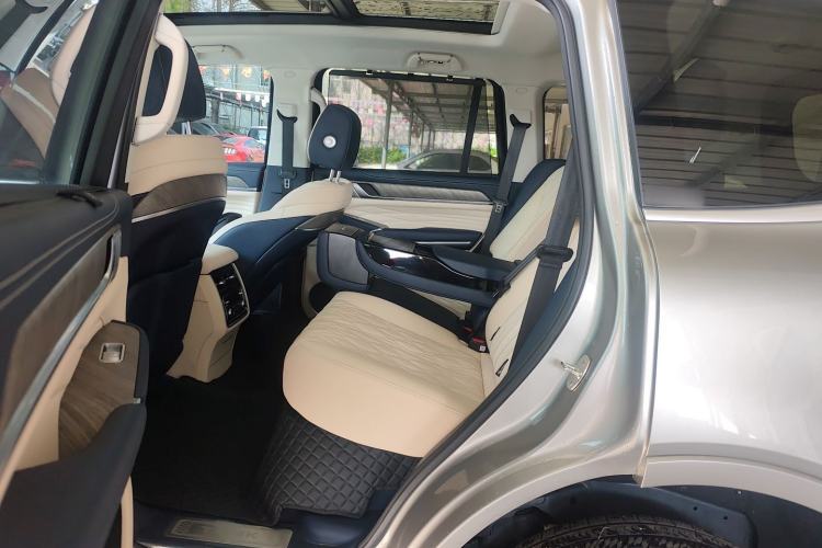 Used Tank 500 New Energy 2024 Hi4-T
