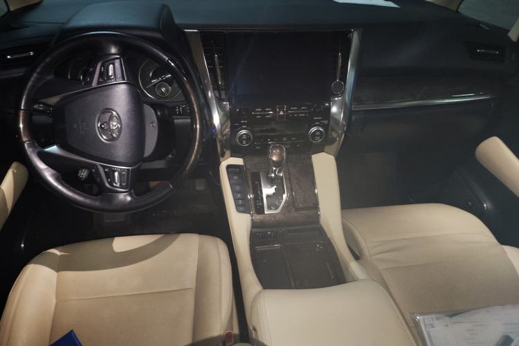 Used Toyota Vellfire 2021 Crown Dual-Engine 2.5L HV Supreme Edition
