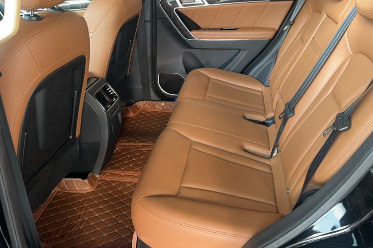 Used Haval H6 Coupe 2015 Blue Label 2.0T Manual Two-Wheel-Drive Elite Model