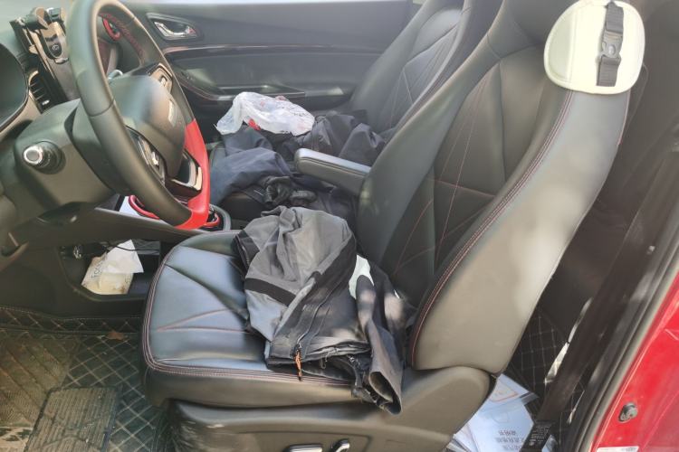 Used Chery Little Ant 2022 Sweet Pink Edition Full-Sugar Version 3-Cell Lithium 30kW 301km Left Front Seat